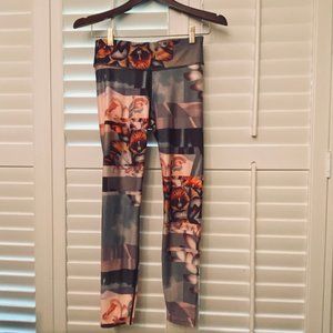 NWOT: Joy Lab Floral Leggings